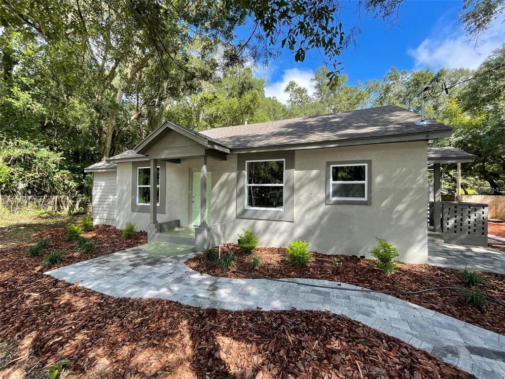 1940 E UNIVERSITY AVENUE, GAINESVILLE, FL — photo 2 of 28