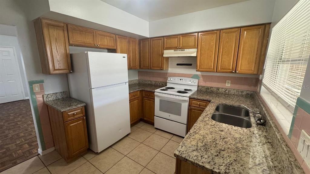 147 AVENUE E SW UNIT A, WINTER HAVEN, FL — photo 3 of 10