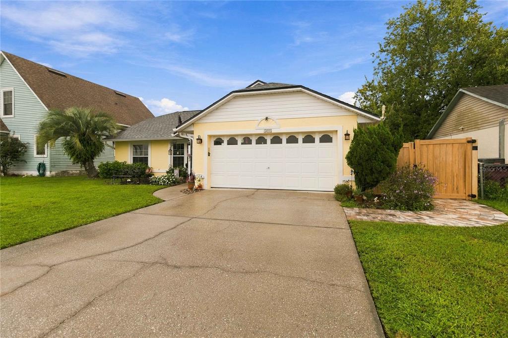 405 COLUMBIA AVENUE, ST CLOUD, FL — photo 2 of 30