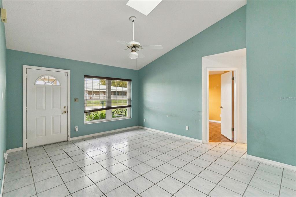 405 COLUMBIA AVENUE, ST CLOUD, FL — photo 5 of 30