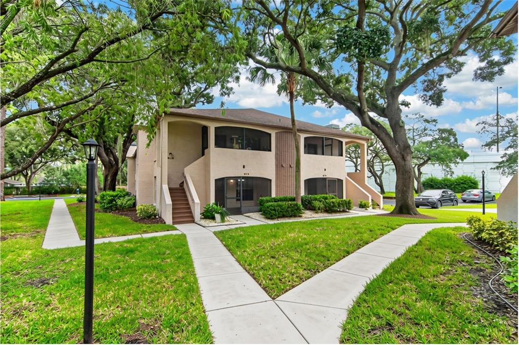 2998 BONAVENTURE CIRCLE UNIT 104