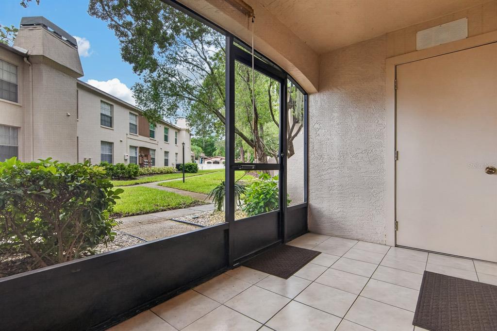 2998 BONAVENTURE CIRCLE UNIT 104, PALM HARBOR, FL — photo 5 of 41