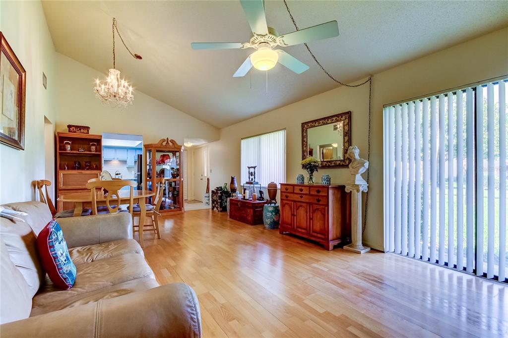 9537 86TH AVENUE UNIT 9537, SEMINOLE, FL — photo 3 of 18