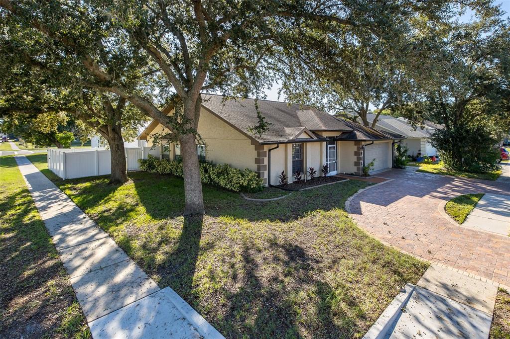 4622 SAWGRASS BOULEVARD, NEW PORT RICHEY, FL — photo 3 of 30
