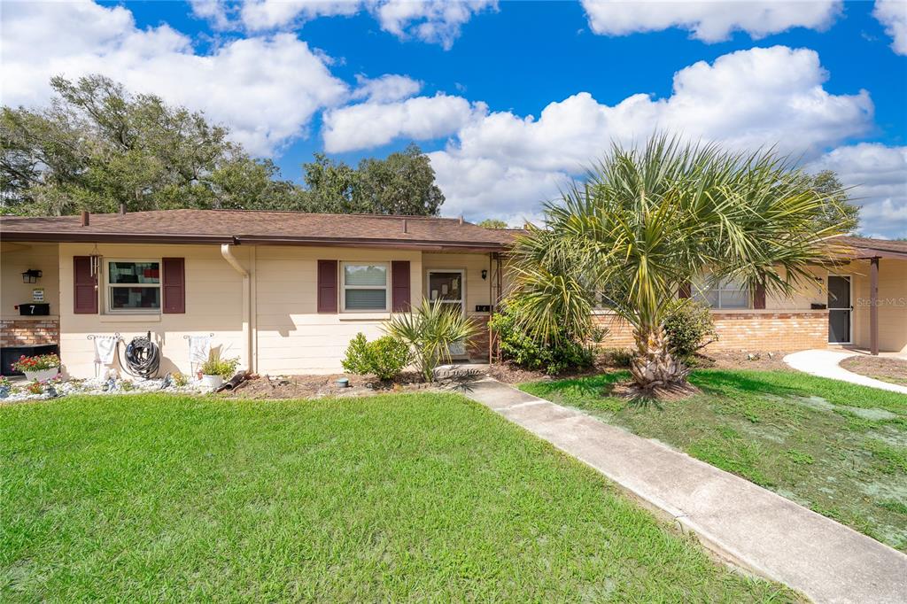 6 VILLA VILLAR COURT UNIT 60, DELAND, FL — photo 2 of 23