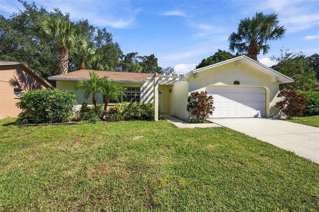 2383 GROVE VALLEY AVENUE, PALM HARBOR, FL — photo 2 of 60