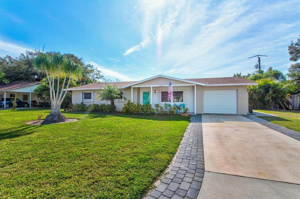 2572 JEFFERSON CIRCLE