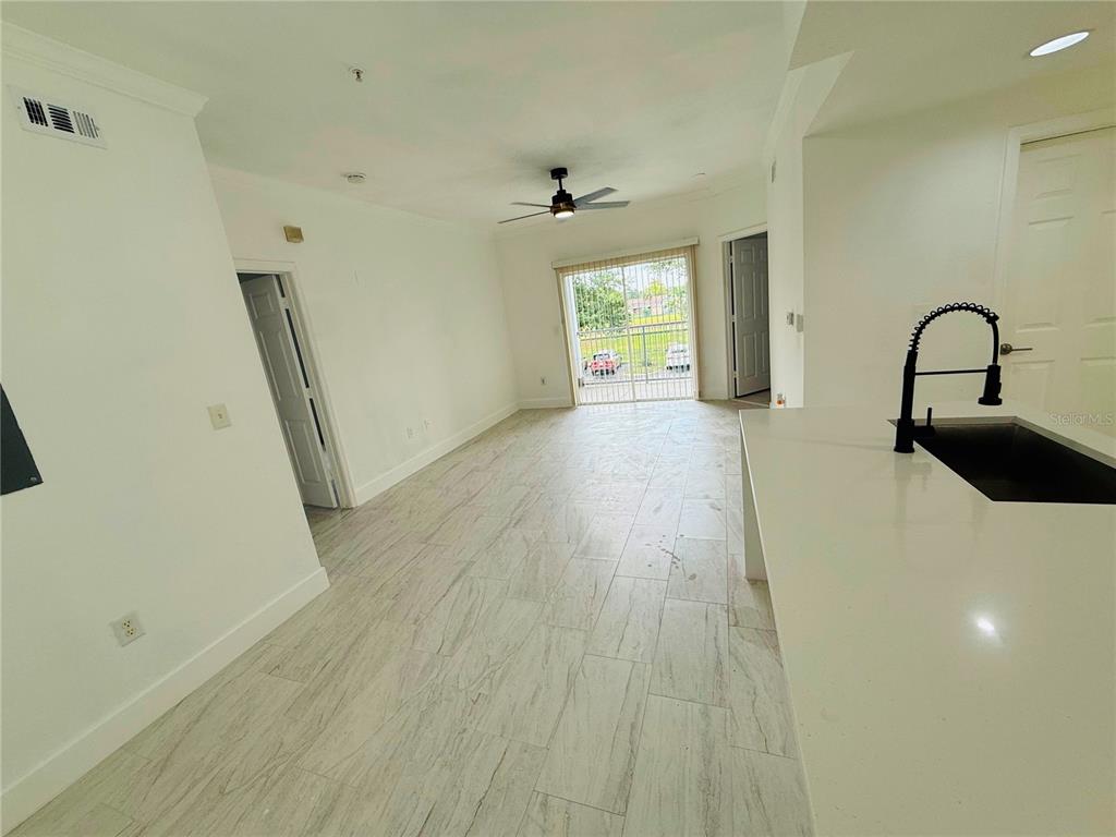 3712 CASTLE PINES LANE UNIT 4122, ORLANDO, FL — photo 3 of 18