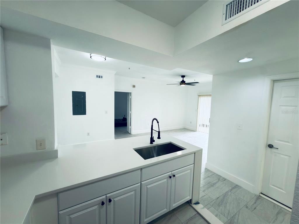 3712 CASTLE PINES LANE UNIT 4122, ORLANDO, FL — photo 5 of 18