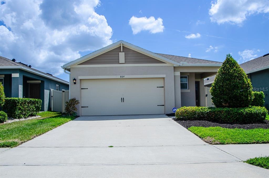 864 GUNNISON DRIVE