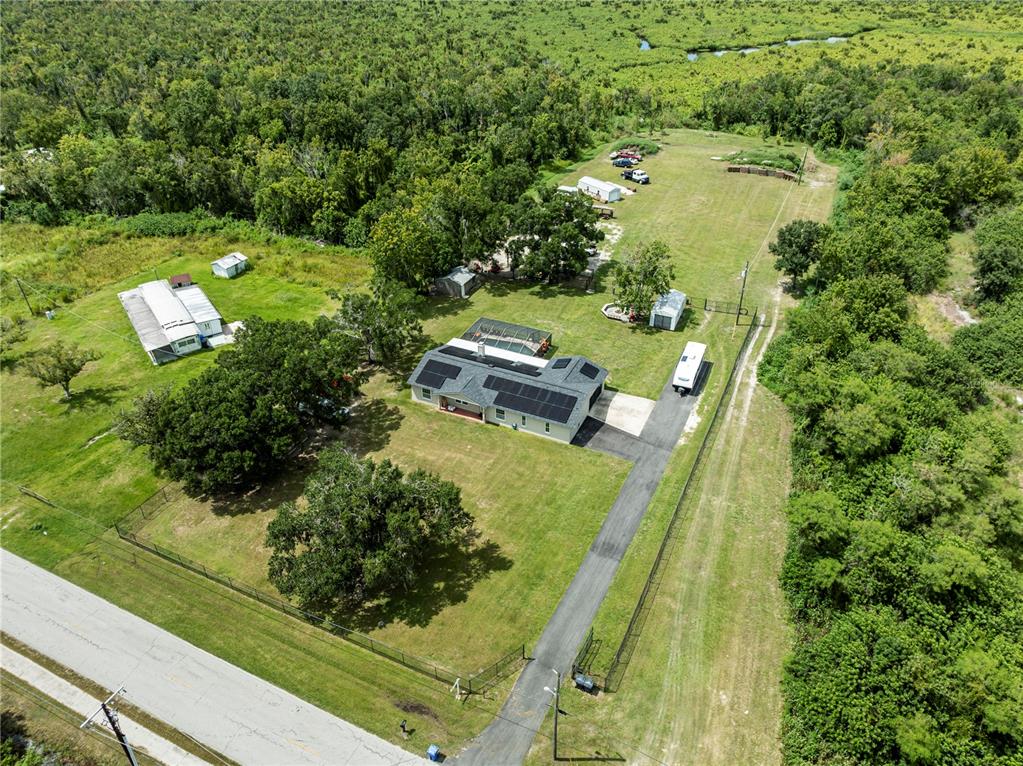 10710 BILL TUCKER ROAD, WIMAUMA, FL — photo 2 of 30