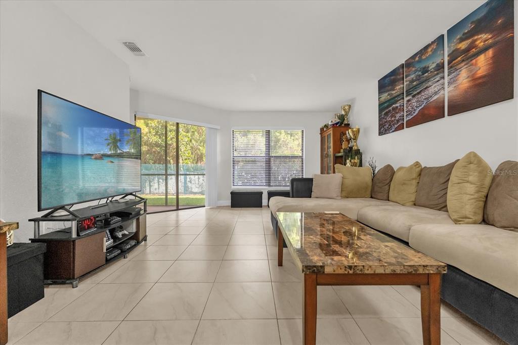 7421 SUGAR BEND DRIVE UNIT 7421, ORLANDO, FL — photo 4 of 24