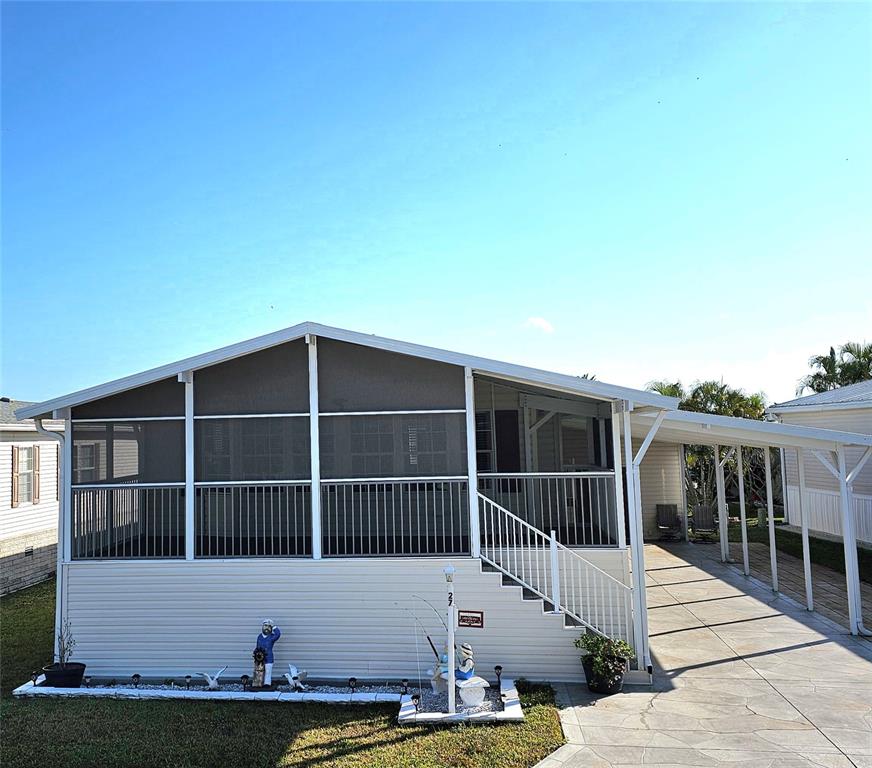 27 FREEMAN AVENUE