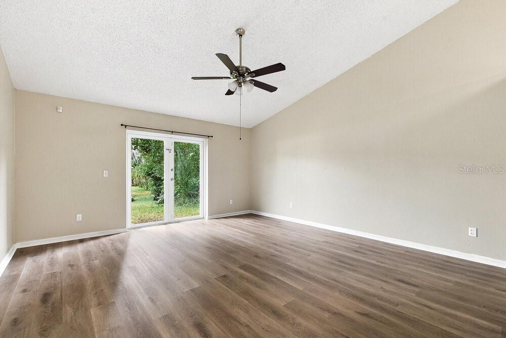 104 LITTLE FOX AVENUE, SANFORD, FL — photo 4 of 16