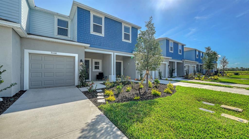 9068 DRIVEN SNOW STREET