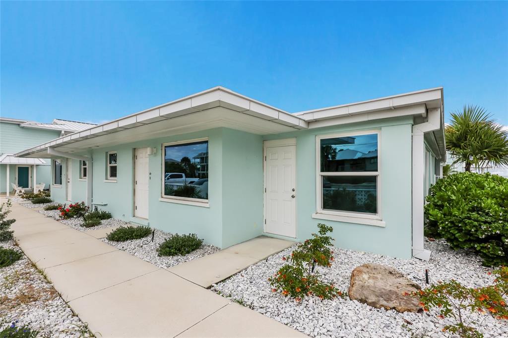 320 GULF BOULEVARD UNIT 1A