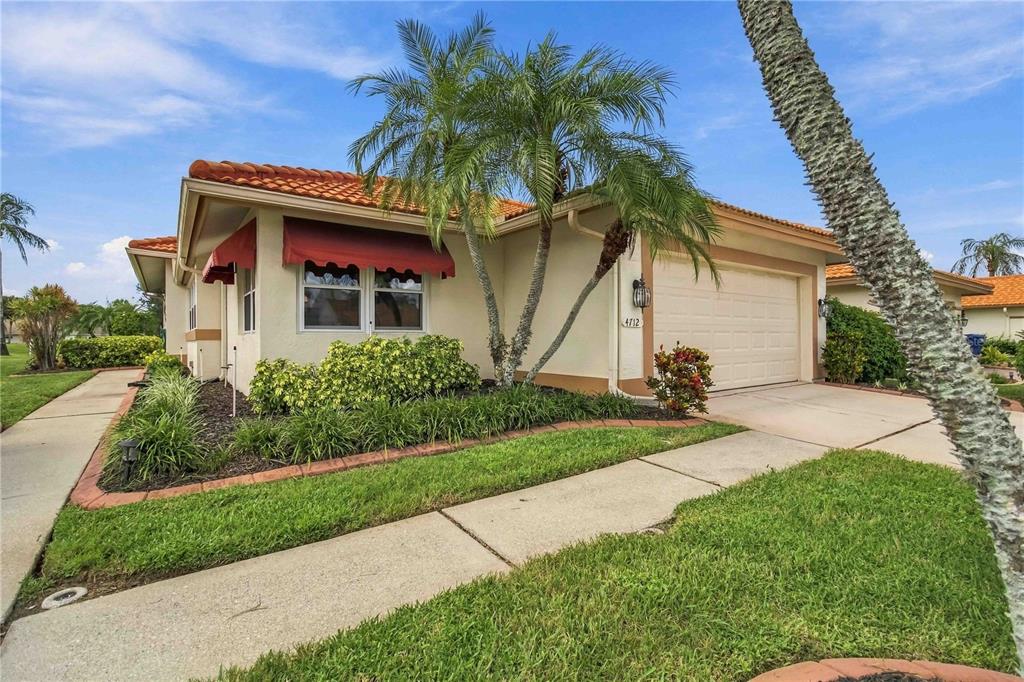 4712 PERIDIA BOULEVARD E, BRADENTON, FL — photo 2 of 30