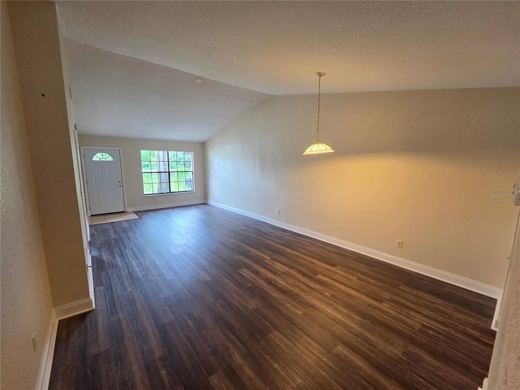 294 LOVELL LANE, APOPKA, FL — photo 4 of 14