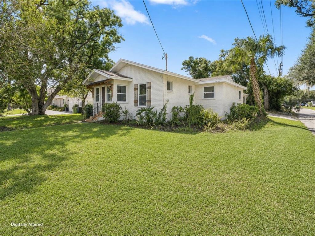 820 W WOODLAWN AVENUE, TAMPA, FL — photo 2 of 30