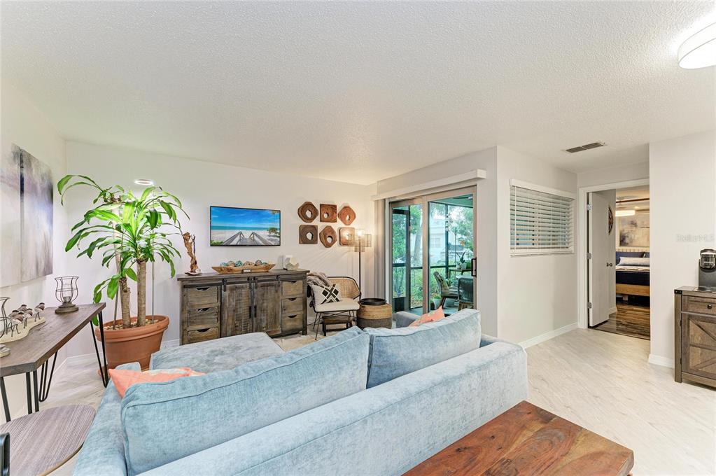 2121 WOOD STREET UNIT 113, SARASOTA, FL — photo 5 of 30