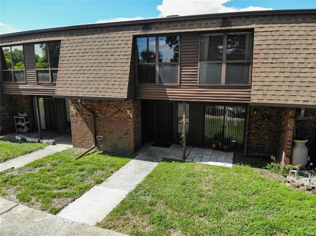 1836 N CRYSTAL LAKE DRIVE UNIT 95