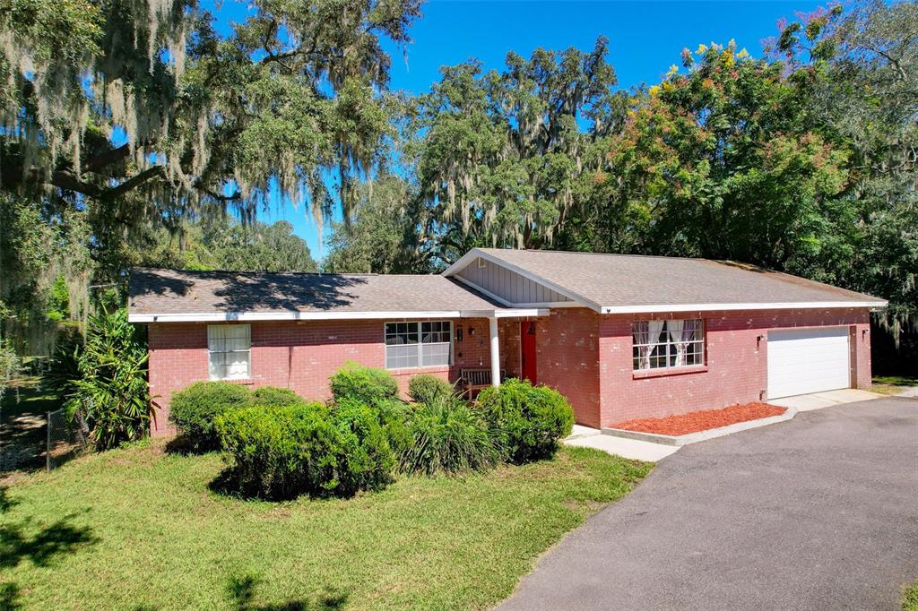 1210 FRONT STREET, VALRICO, FL — photo 2 of 58