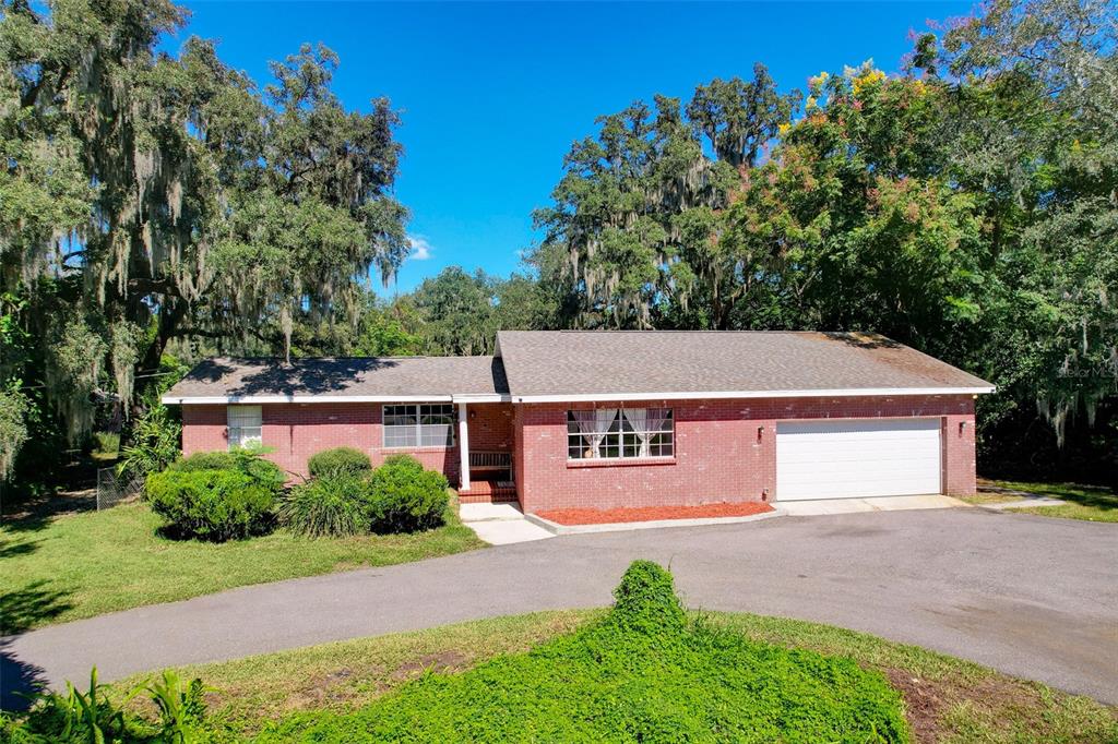 1210 FRONT STREET, VALRICO, FL — photo 4 of 58
