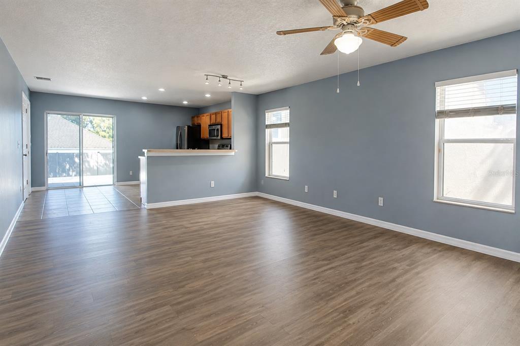 2257 MARTINS RUN, TAVARES, FL — photo 3 of 25