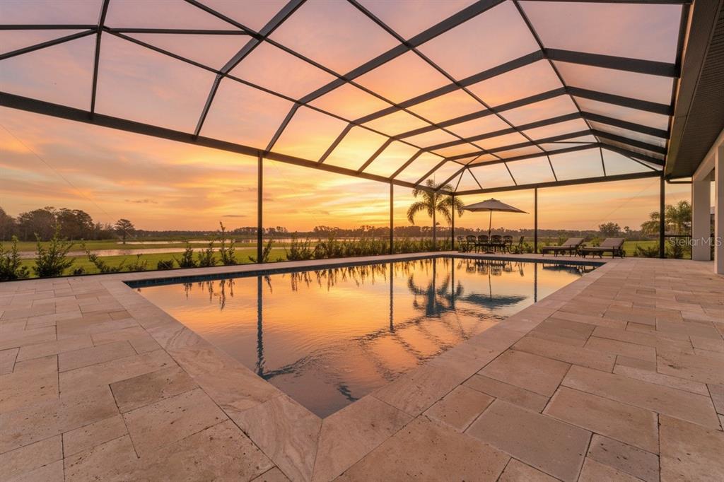 3167 WHISPER WIND DRIVE