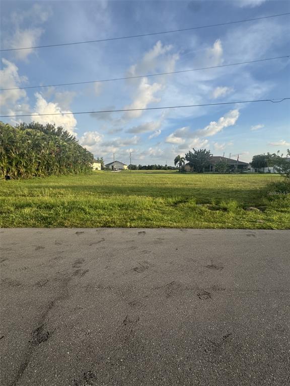 2724 NW 11TH STREET, CAPE CORAL, FL — photo 2 of 11