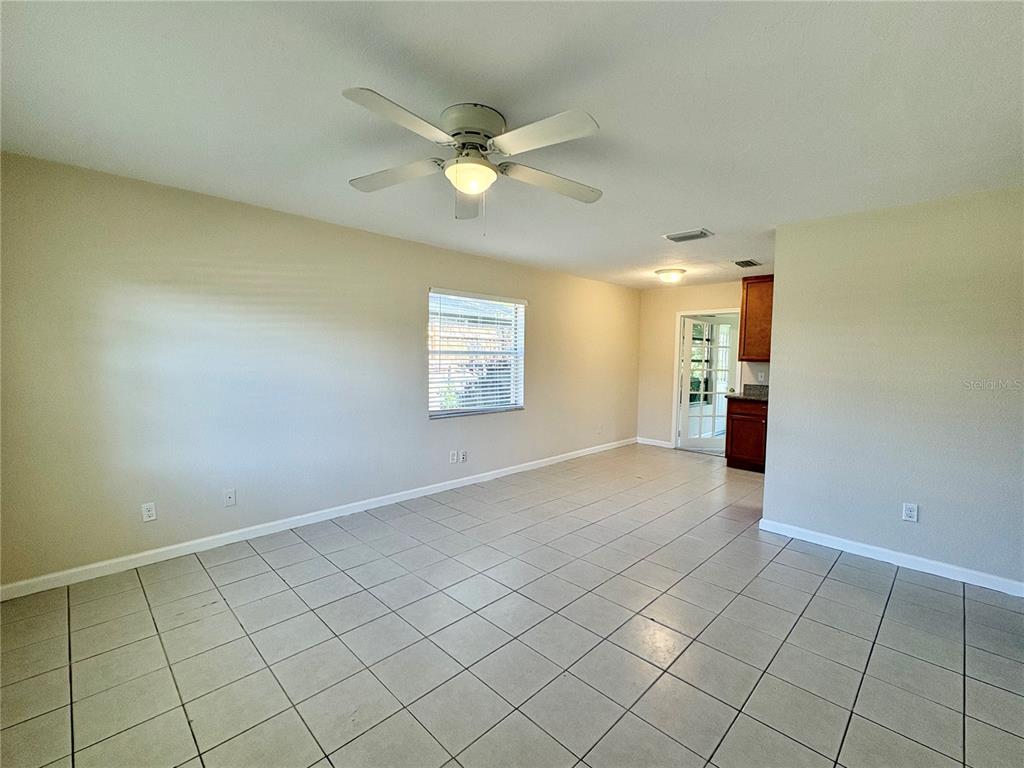 2208 16TH AVENUE W, BRADENTON, FL — photo 3 of 18