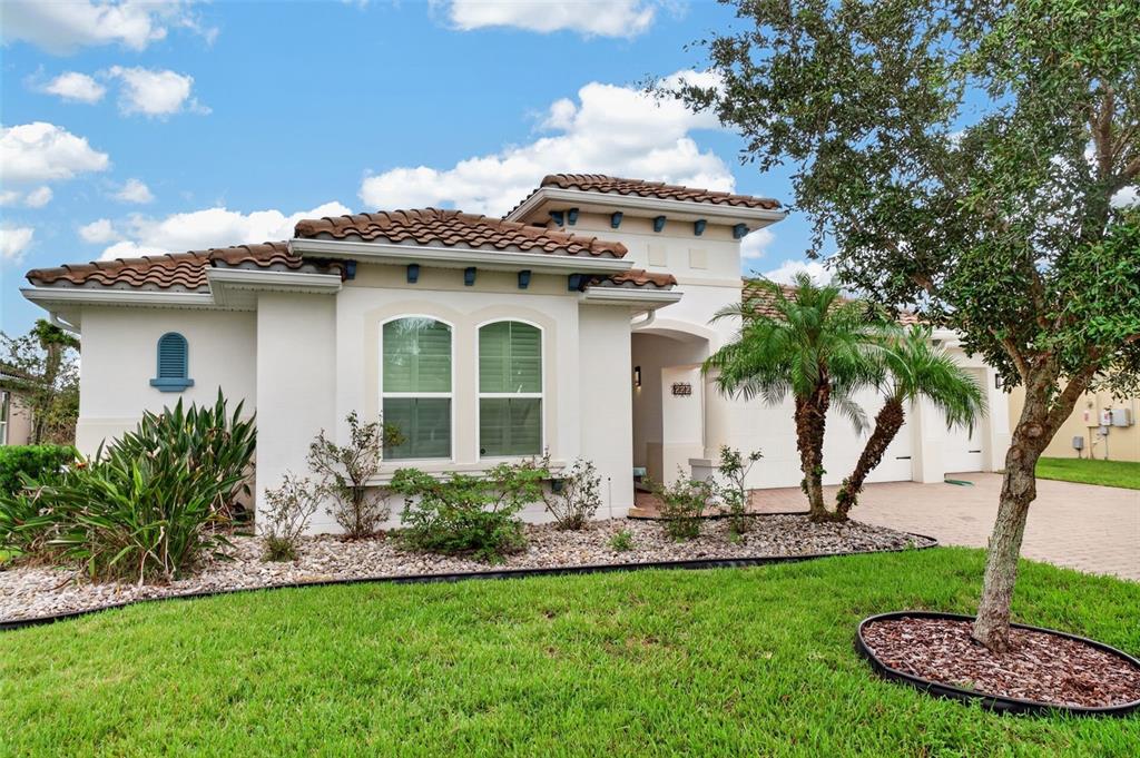 555 TAPATIO LANE, POINCIANA, FL — photo 4 of 59