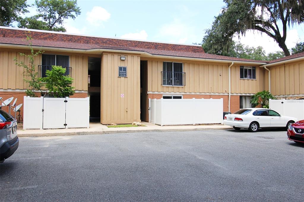507 NW 39TH ROAD UNIT 128