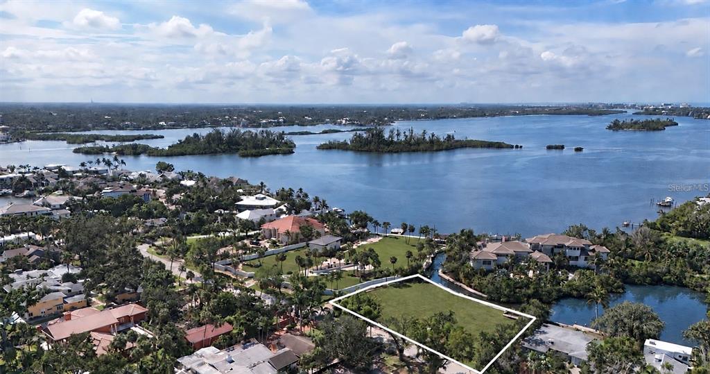 546 FREELING DRIVE, SARASOTA, FL — photo 5 of 30