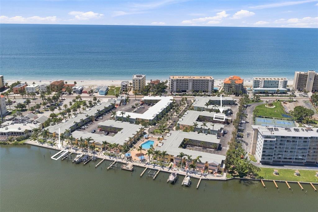 19417 GULF BOULEVARD UNIT C209
