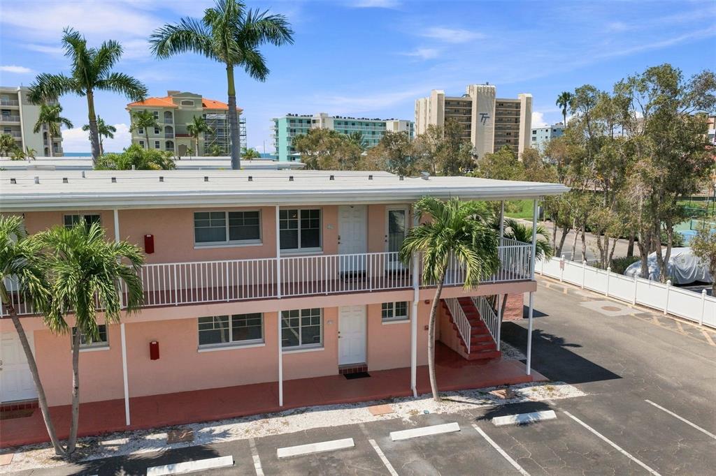 19417 GULF BOULEVARD UNIT C209, INDIAN SHORES, FL — photo 2 of 30