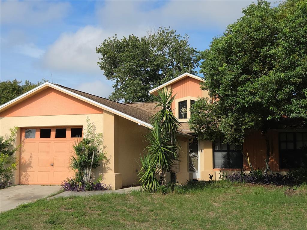 8120 GOLDEN BEAR LOOP