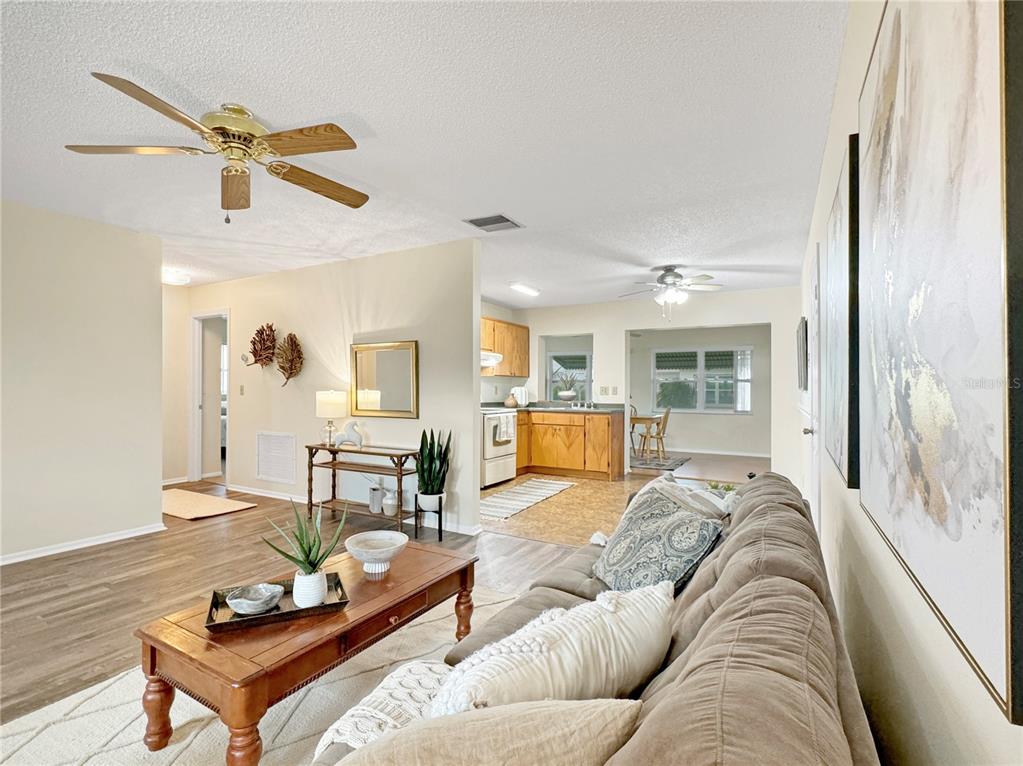 9737 36TH WAY N, PINELLAS PARK, FL — photo 4 of 23