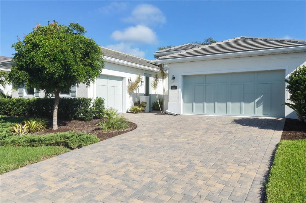 7717 SANDHILL LAKE DRIVE, SARASOTA, FL — photo 4 of 30