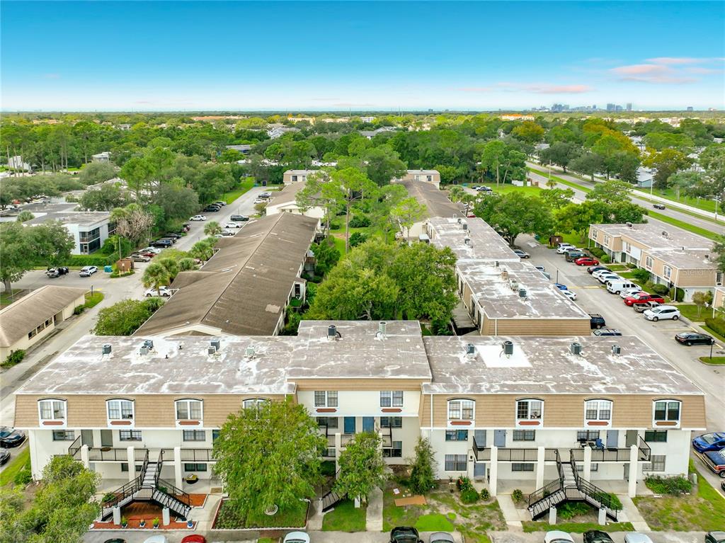 6091 VILLAGE CIRCLE UNIT 6091