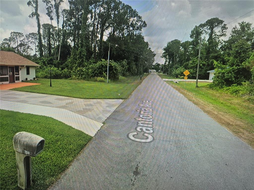 4005 CANTORIA AVENUE, SEBRING, FL — photo 4 of 8