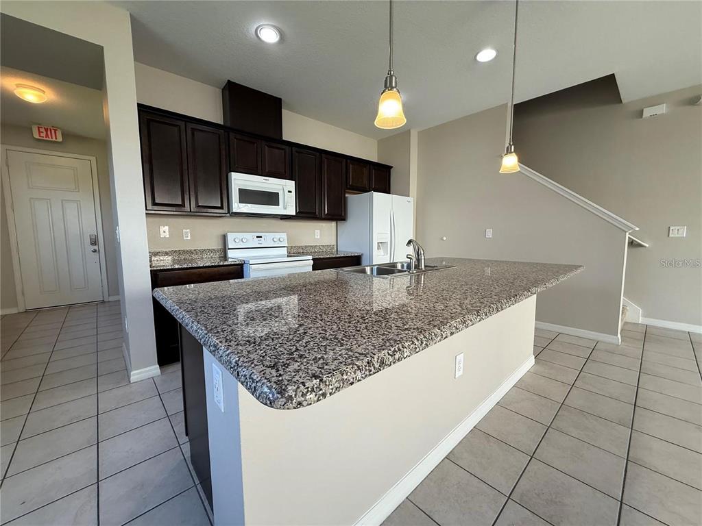 3161 TOCOA CIRCLE, KISSIMMEE, FL — photo 5 of 30