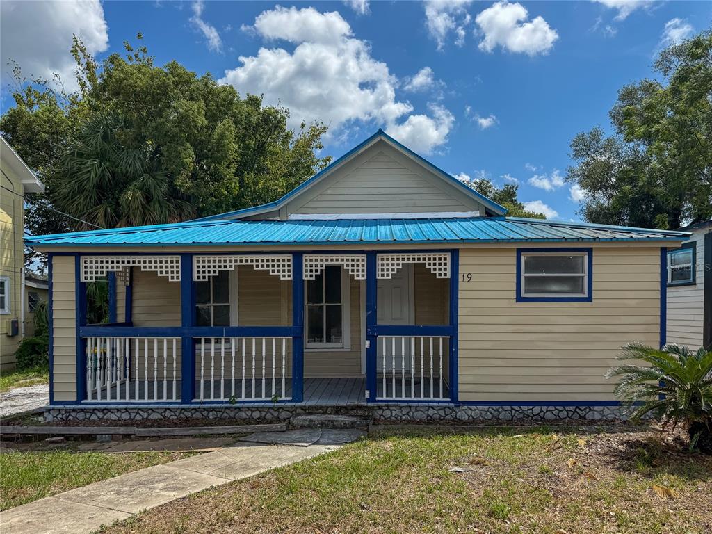 19 N MARY STREET