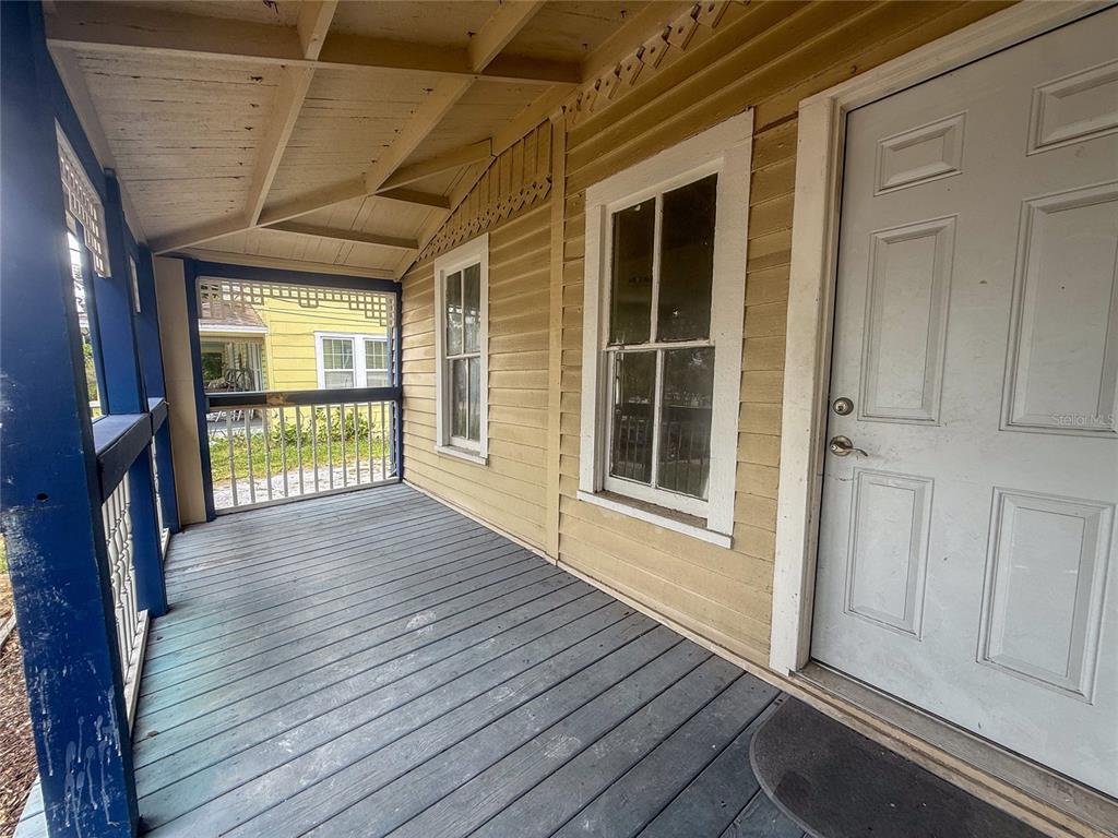 19 N MARY STREET, EUSTIS, FL — photo 2 of 30