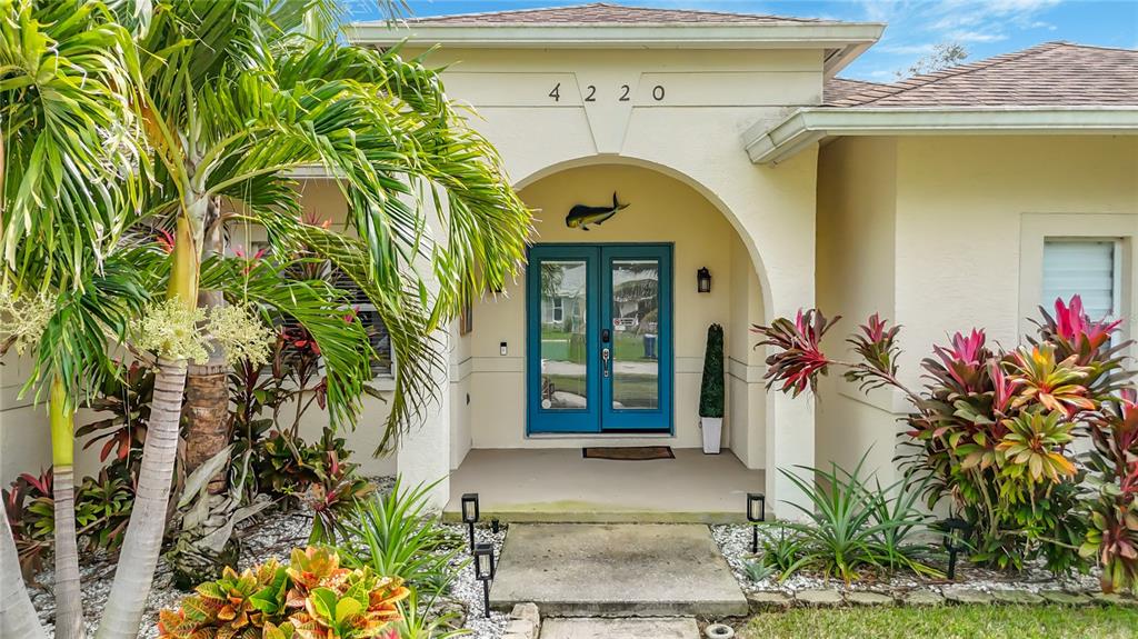 4220 1ST AVENUE E, BRADENTON, FL — photo 5 of 30
