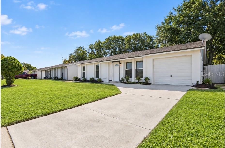 3610 FALLING LEAF LANE, ORLANDO, FL — photo 2 of 30