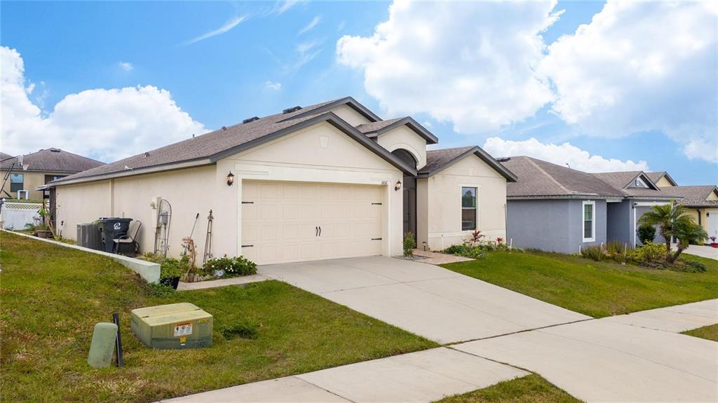 1606 STEELY DRIVE, DUNDEE, FL — photo 3 of 36