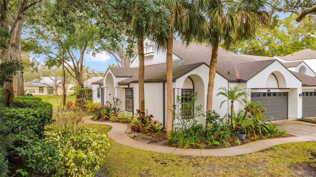 225 WIMBLEDON CIRCLE UNIT 1600