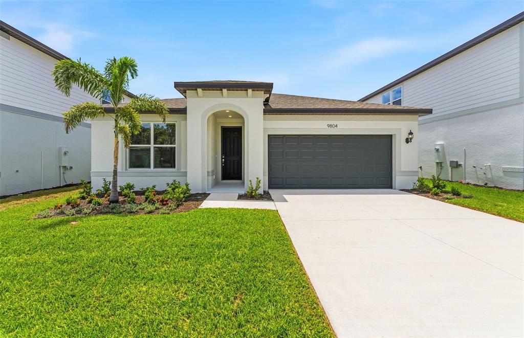 9804 REDWOOD HEIGHTS LOOP