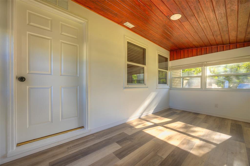 355 W WISCONSIN AVENUE, ORANGE CITY, FL — photo 5 of 30